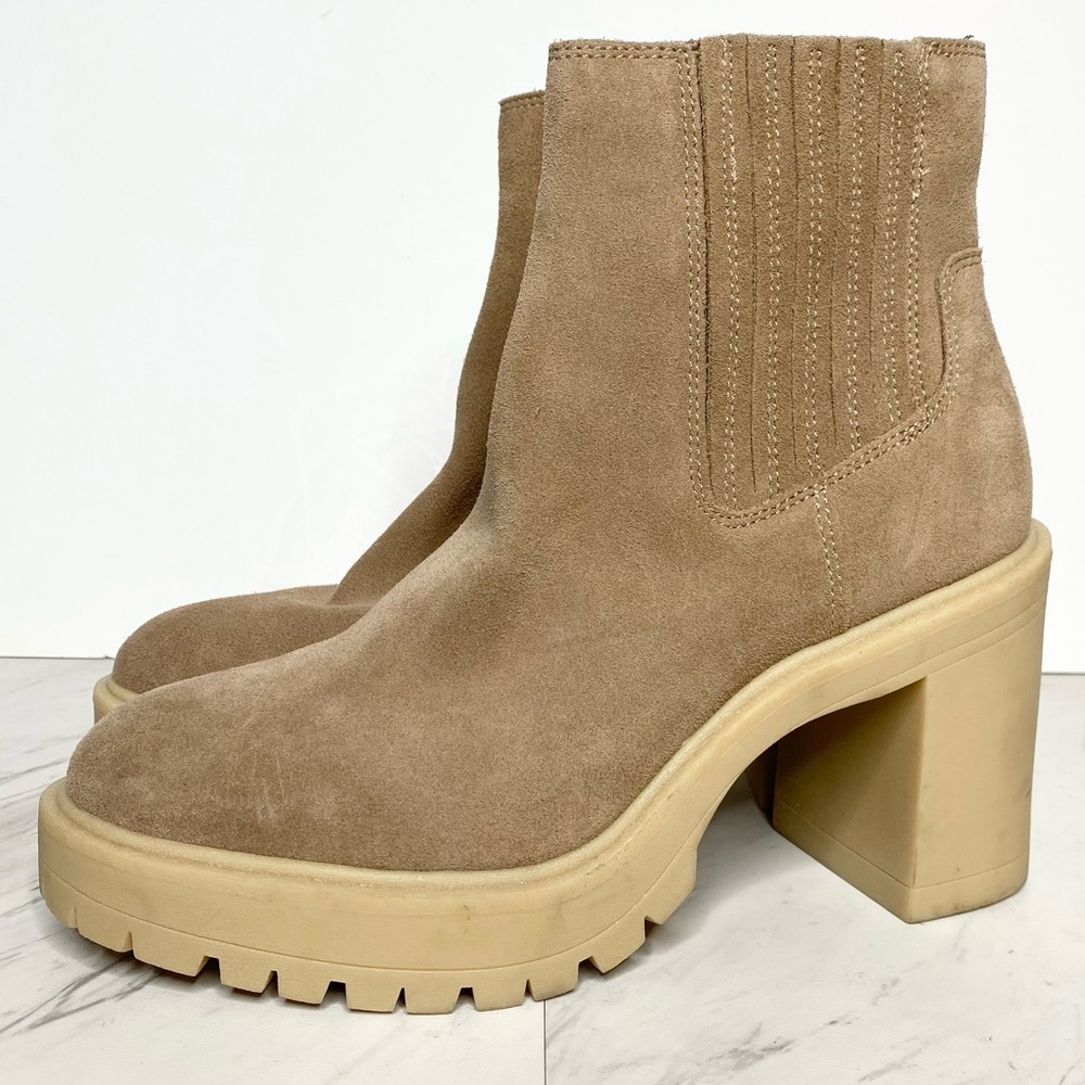 Dolce Vita Caster Gray Suede Lug Sole Bootie 9